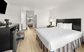 Ramada By Wyndham Ontario Airport & Convention Center